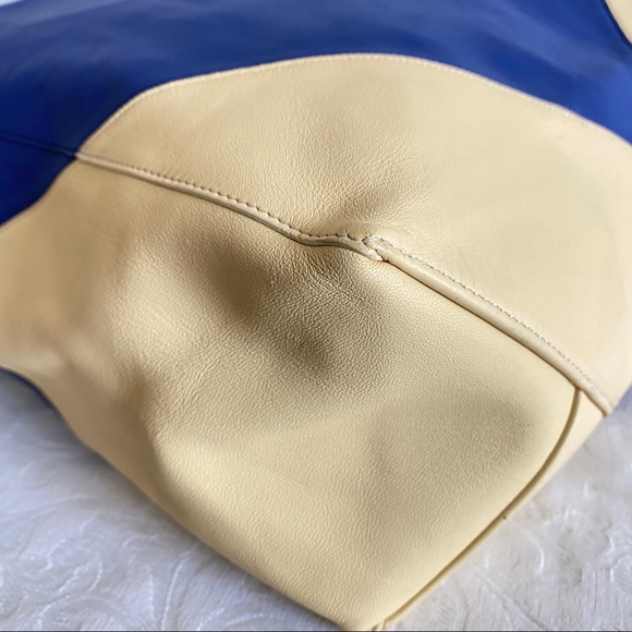 Celine Vertical Blue Cabas Tote - Picture 14 of 14